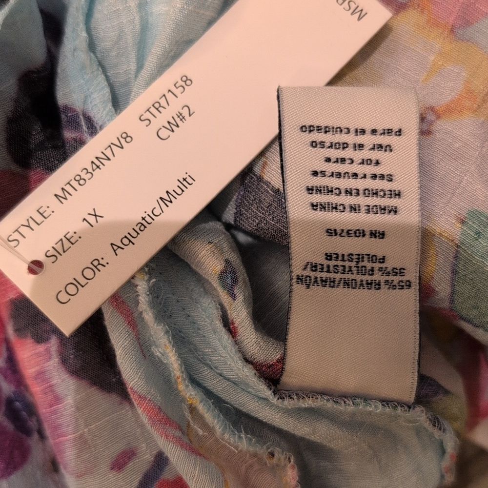 NWT Zac & Rachel women's aqua floral watercolor top flutter sleeves size 1X - Picture 4 of 7